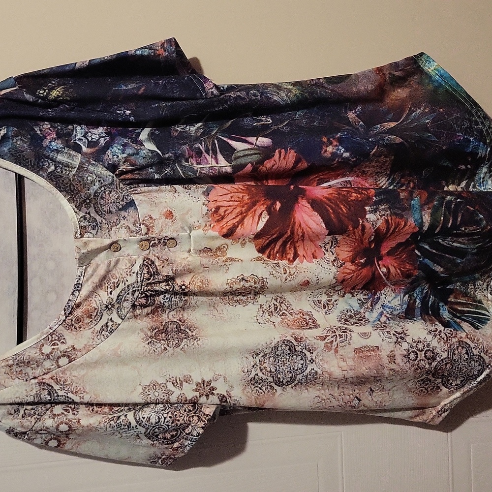 Source Unknown Multicolor Floral Blouse